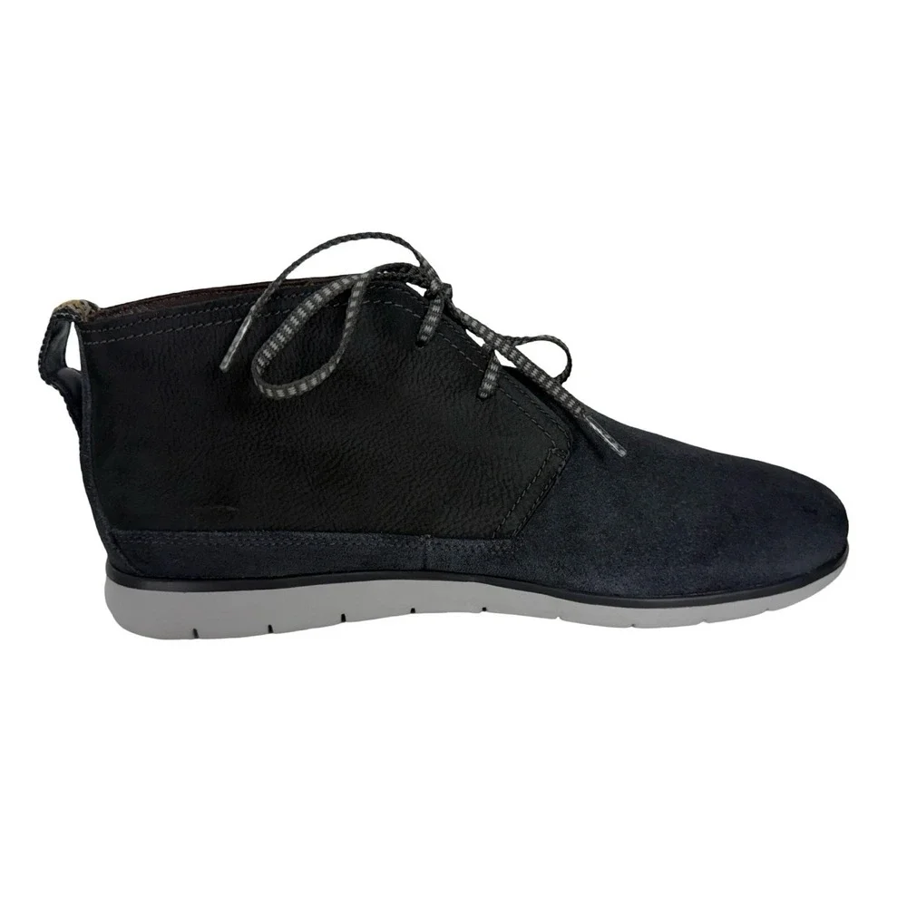 UGG Freamon Suede Chukka Boots Mens US 12 Black Gray Comfort Preppy Leather